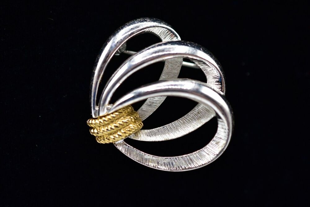 Napier Vintage Bow Pin Brooch Pendant Silver Gold Textured Signed 1980s Bin7